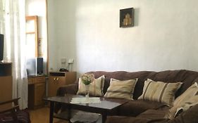 Lali'S Sweet Home